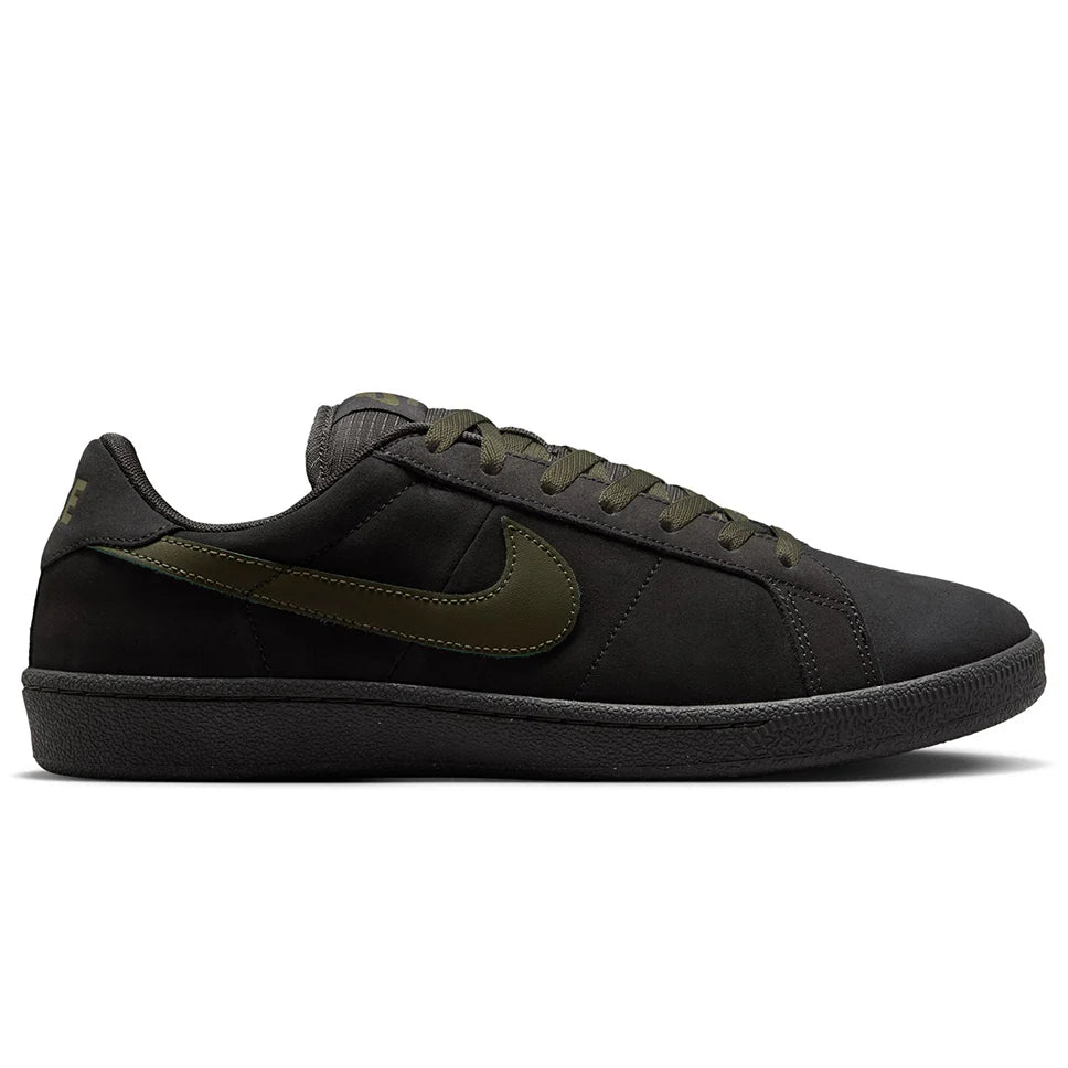 Nike SB Tennis Classic