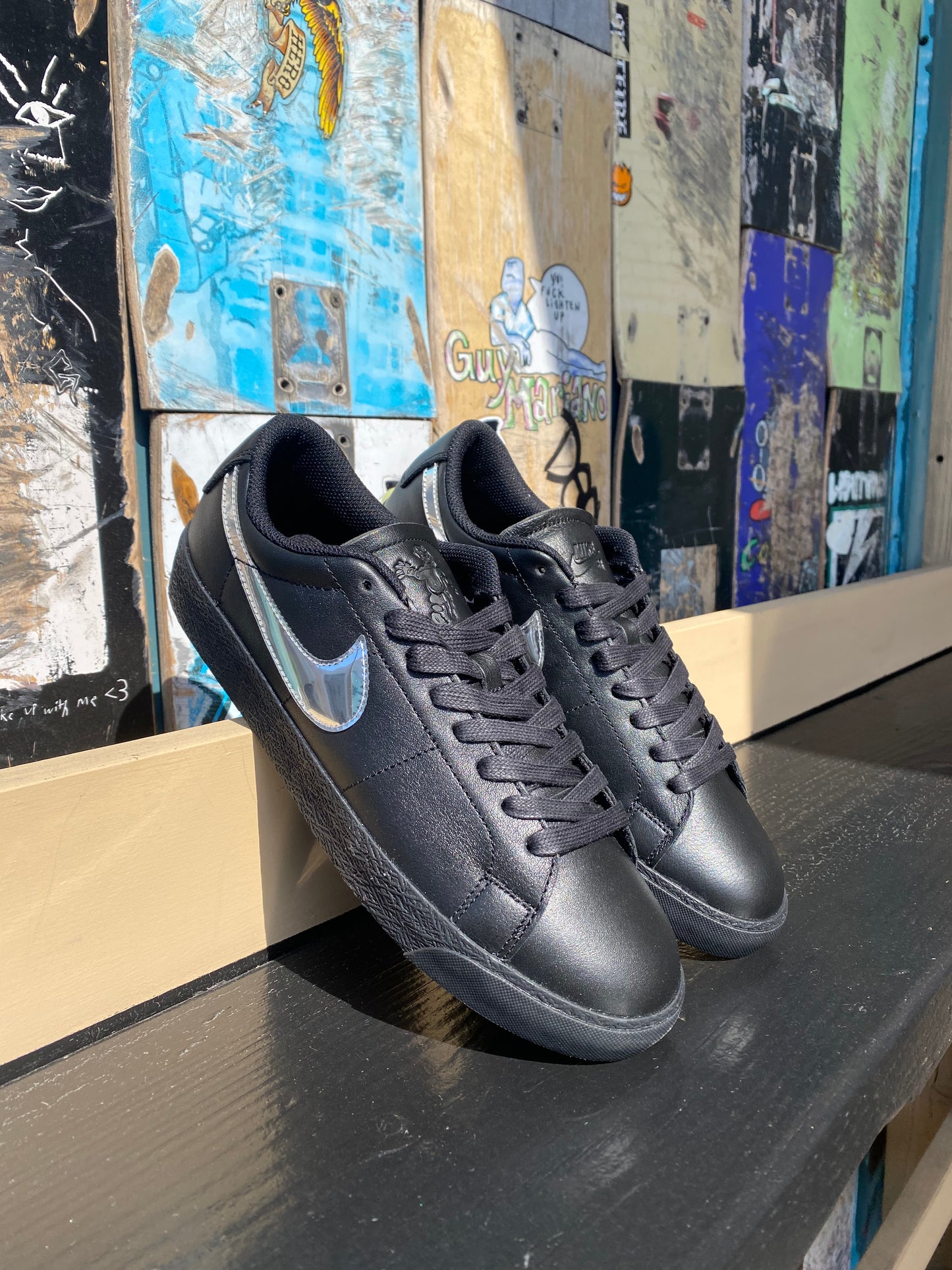 Nike SB Blazer Low x Dancer