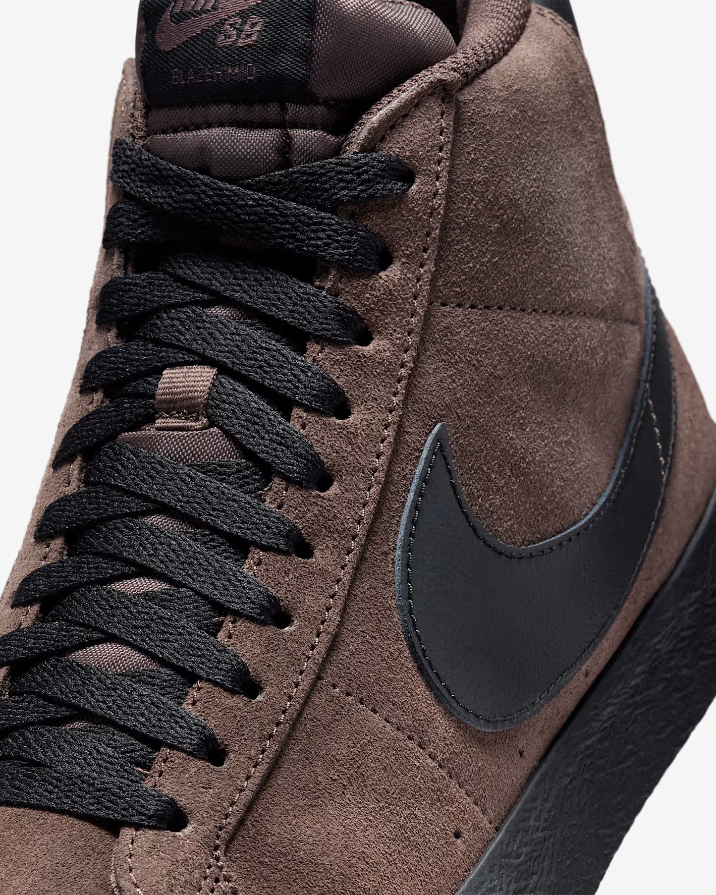 Nike SB Blazer Mid