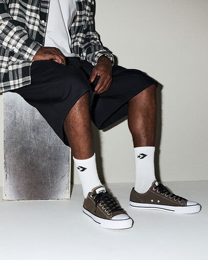 CONS Chuck Taylor All Star Pro Suede