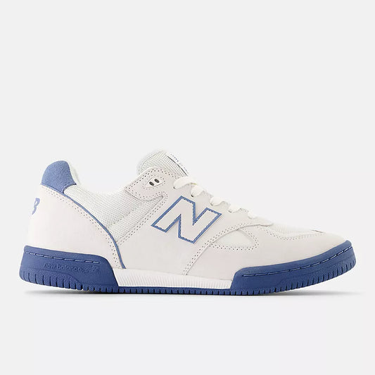New Balance 600